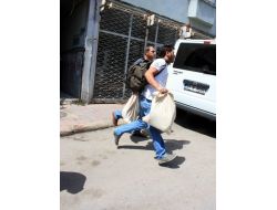 Mersin’de Eğitim-sen Binasındaki Arama Sona Erdi