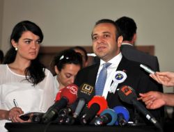 Bağış: Vize Sorununu İçin Herkes El Ele Vermeli