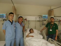 Kalbindeki Delik Mini Şemsiye İle Kapatıldı