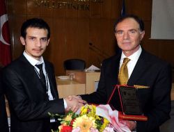 Trabzon Belediye Başkan Vekili Sevinç: İdareci, Durumu İdare Eden Değil; Sorunların Üzerine Gidendir
