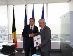 Antalya Belediye Başkanı Akaydın Brüksel’de