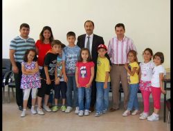 Çocuklar Çevre Ve Hayvan Sevgisini Kursta Öğreniyor