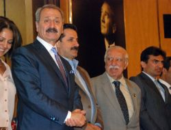 Bakan Çelik'ten Sanayiciye 'Genç Nufusu Görün' Çağrısı