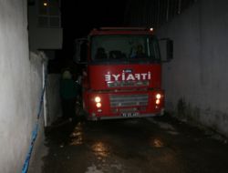 3 Çocuğunu Yangından Kurtaran Anne Hayatını Kaybetti