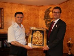 İngiltere Büyükelçiliği'nden Mardin'e Ziyaret