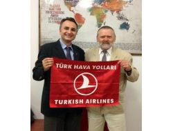 Kırımlı Dağcı Thy Bayrağını Demavend’in Zirvesine Dikti