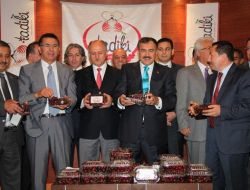Bakan Eroğlu Sultandağı Kirazını Tanıttı