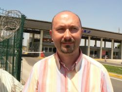 Yunanistan Önce Vatandaşlıktan Çıkarıldığını Söyledi, Sonra Özür Diledi