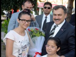 Bakan Eroğlu'ndan Suriye'ye..