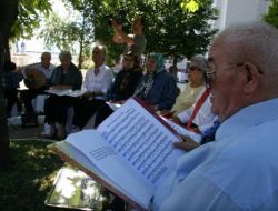 Yaşlılardan Türk Sanat Müziği Konseri