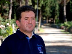 Ünye'de Mezarlıkların Bakımı Düzenli Yapılıyor