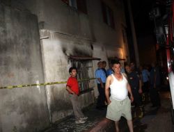 Mersin'de Bir Ev Kundaklandı!