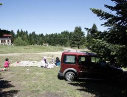 İki Bin 543 Metrede Piknik Keyfi