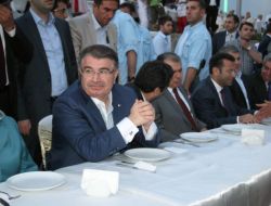 İçişleri Bakanı Şahin, Yeğeninin Nikah Şahitliğini Yaptı