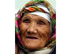 Özbekistan'ın Asırlık Çınarı 133 Yaşına Ayak Bastı