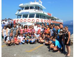 Makedon Gençlerin Körfez Turu