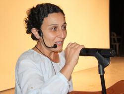 Tiryakilere Sigaranın Zararlarını Anlattı