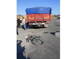 Kamyonun Lastikleri Arasında Kalan Bisikletli Hayatını Kaybetti