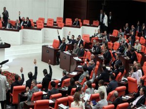 TBMM'DEN ASKERİ DARBE BİLDİRİSİ