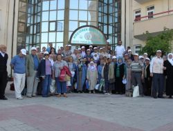 Keçiören Belediyesi Emeklileri Kaplıcaya Gönderdi