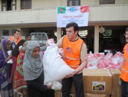 Bangladeş’te Selzedelerin İmdadına Kimse Yok Mu Yetişti