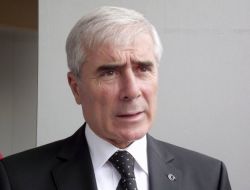 Erbaa Belediyesi İki Engelliyi Tekerlekli Sandalye Sahibi Yaptı