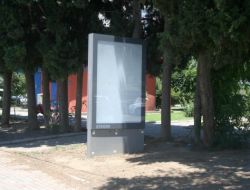 Çöp Konteynerinde İki El Bombası Bulundu