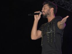 Murat Boz, Kktc'de Hayranlarıyla Buluştu!