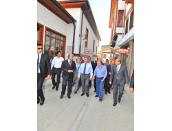 Bakan Günay, Hacı Bayram Camii Ve Roma Antik Tiyatro'yu Gezdi