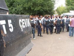 Diyarbakır’da Dolmuşçular Belediyeye Tepki İçin Kontak Kapattı