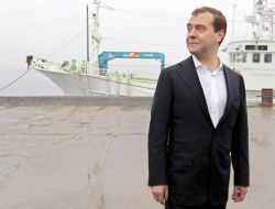 Medvedev Yeniden Kuril Adalarında, Japonya Tepkili