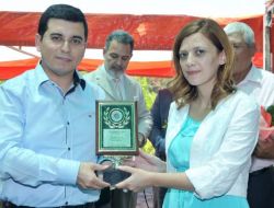 Belediye, Parklarda Çalışan İşçiler İçin Teşekkür Yemeği Düzenledi