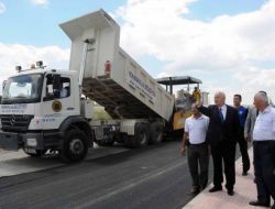 Yenimahalle Belediye Başkanı Yaşar, Asfalt Çalışmalarını Denetledi