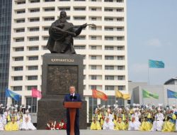 Nazarbayev, Tarihi Yaşatmak Boynumuzun Borcudur