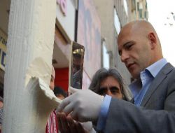 Kurtlar Vadisi'nin Kazım'ı Kahramanmaraş'ta Dondurma Şovu Yaptı