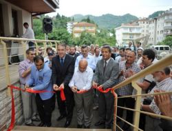 İşadamı Mehmet Nazif Günal'dan Memleketi Arhavi'ye Öğrenci Yurdu Hizmeti