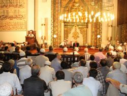 Kandilde Camiler Doldu Taştı!