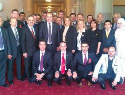 Ak Parti Karabağlar İlçe Teşkilatı İzmirli Vekillerle Buluştu