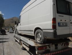 Başkale’de 66 Bin Paket Kaçak Sigara