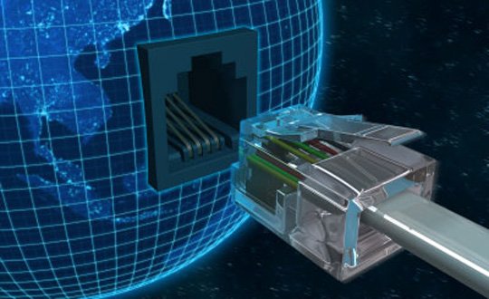 FBI internetin fişini çekiyor!!