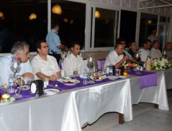 Terfi Eden Ve Tayini Çıkan Emniyet Personeli Onuruna Yemek