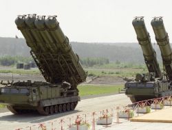 İran, Rusya’ya 4 Milyar Dolarlık S-300 Davası Açtı