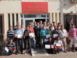 Manavgat Kaymakamı Bulgurlu, Mehteran Takımını Plaketle Ödüllendirdi