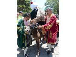 Temsili Nasreddin Hoca, Dünyaya Barış Çağrısında Bulundu