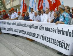 Sendikalar Kesk'e Yönelik Operasyonu Protesto Etti