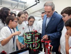 Çocuklar Bilim Kampında Proje Üretiyor