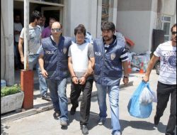 İzmir'deki Cinayetle İlgili İki Kişi Adliyede..