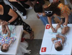 Antalya'da Yürüme, Emekleme Ve Bez Bağlama Yarışması Düzenlendi