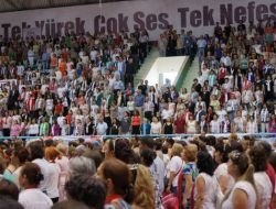 Kılıçdaroğlu, Eşiyle Kadın Kurultayına Geldi!