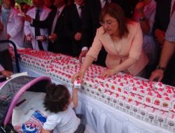 Festivalde 1 Ton Baklava Dağıtıldı